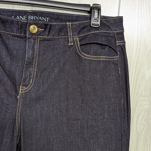 Lane Bryant Mid-Rise Boot Jeans Women's 20 Dark Wash - Picture 12 of 12